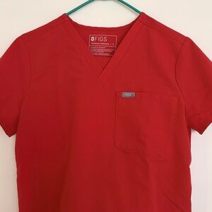 Figs Women's red scrubs set small